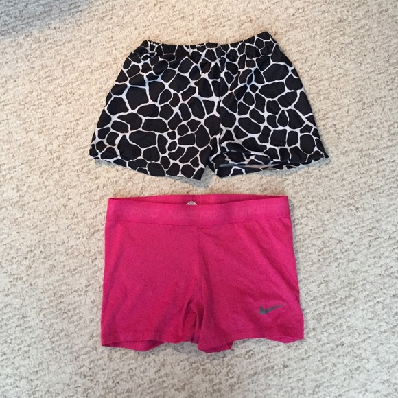 Nike Pants - 💕✨SALE💕✨Two medium spandex shorts