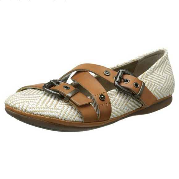 OTBT Shoes - OTBT Park Hills Mary Jane Flats Size 6