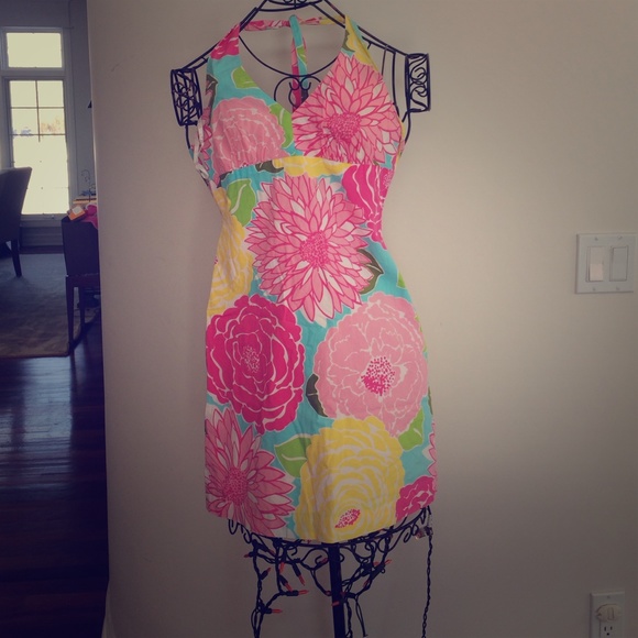 White tag Lilly Pulitzer halter dress