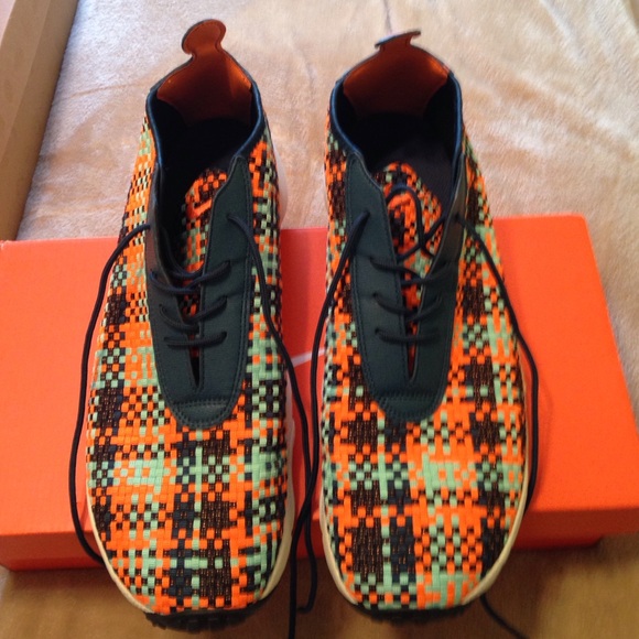Men's Nike shoe SZ 9