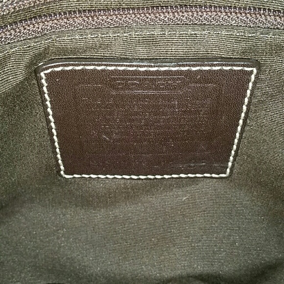 Coach patch purse with single strap - Picture 2 of 3