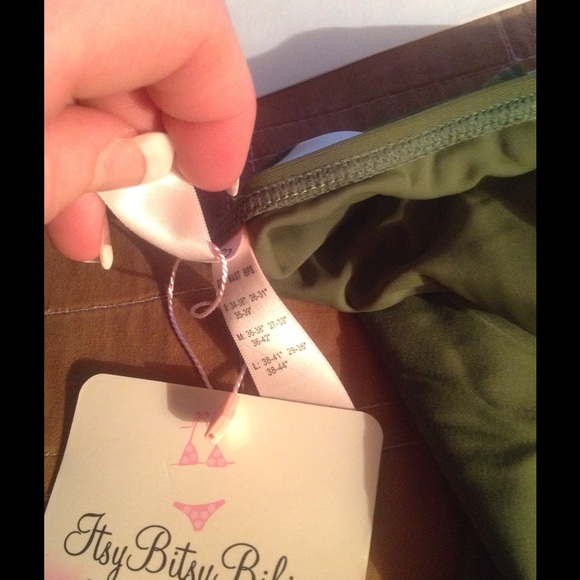 Two Piece bathing Suit - Picture 2 of 2