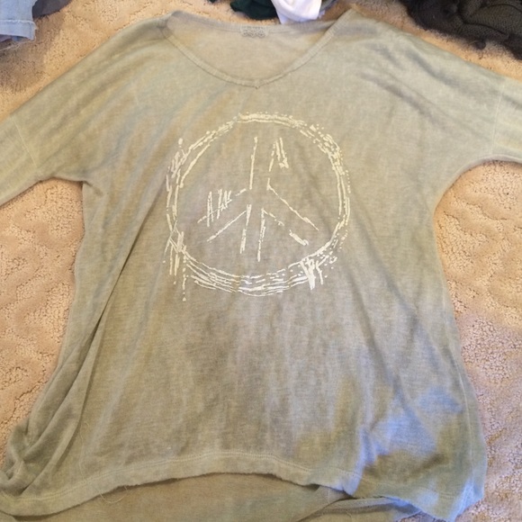 Green wash long sleeve