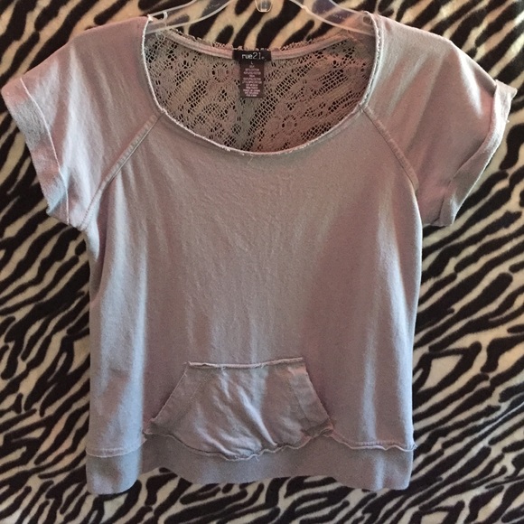 Grey t-shirt