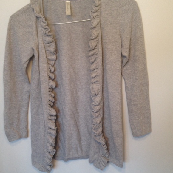 Grey cartigan
