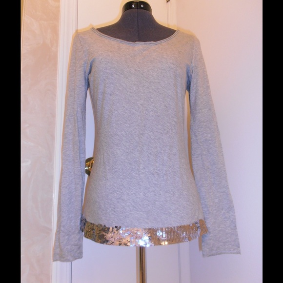 Express Long sleeve T w/sequin detail