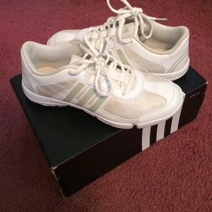 Adidas Cheerleading sneakers