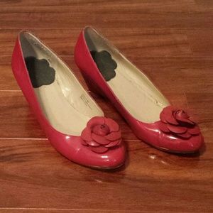 Shoe Dazzle Red Wedges