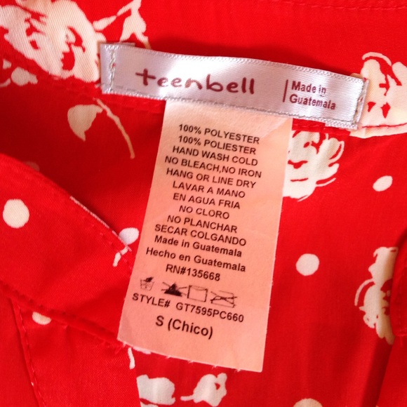 Low-high red & white floral top. - Picture 2 of 2