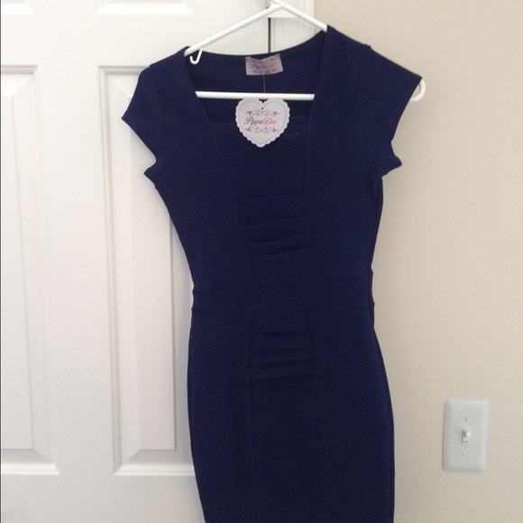 Pippa dee xs navy pleat bodycon dress