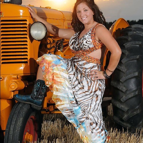 Prom Dress - Picture 3 of 4