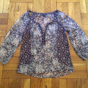Sheer American Eagle flowered top