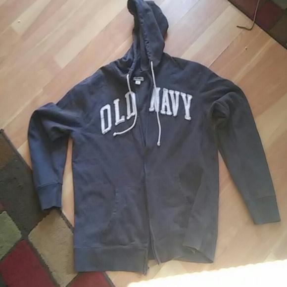 Sweatshirt - Picture 1 of 2