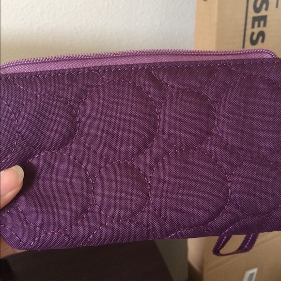 Very you by 30 clutch