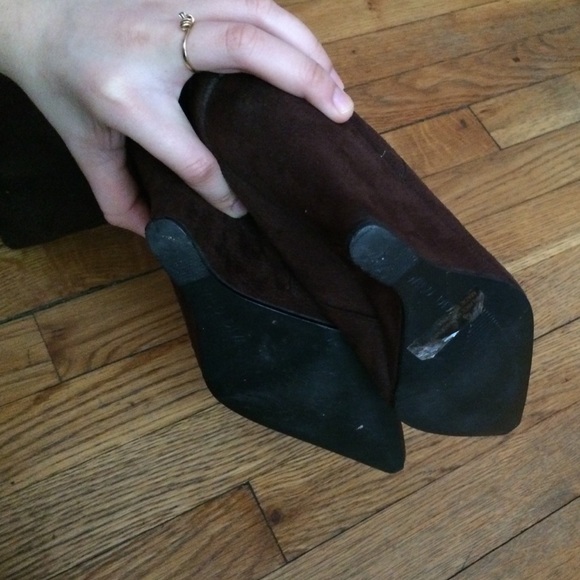 Boots 👢 - Picture 2 of 2