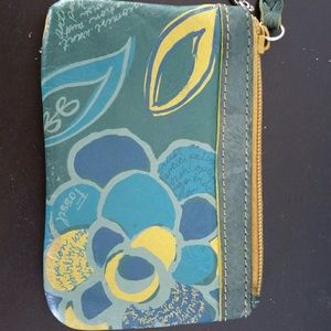 Fossil ID and change pouch