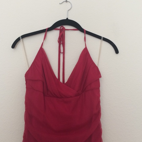 Red dress - Picture 2 of 4