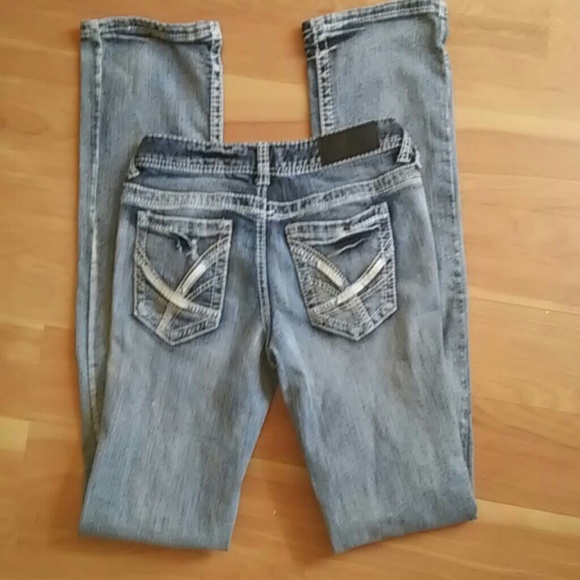 Jeans - Picture 2 of 4