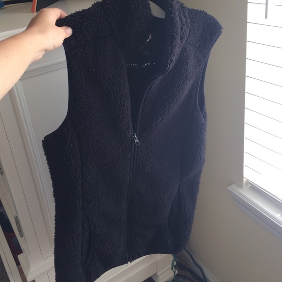 Fur vest