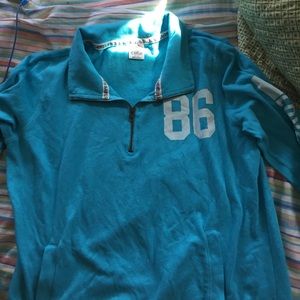 Pink VS quarter zip light blue