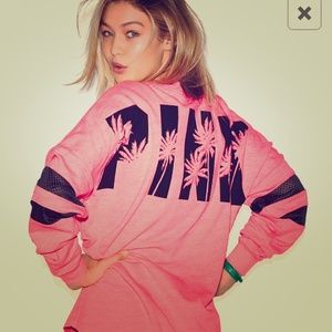 PINK varsity crew