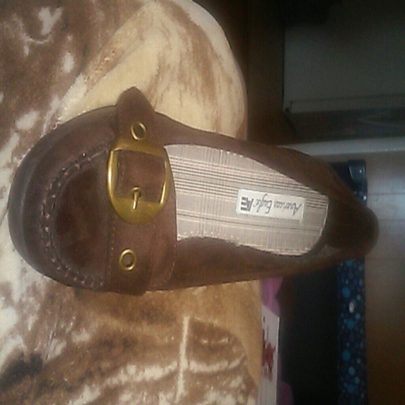Brown american eagle wedge.