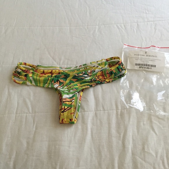 SOLD - Picture 3 of 4