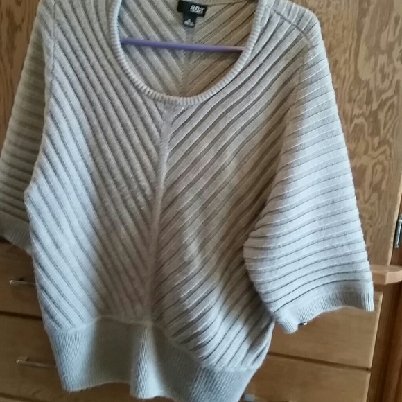 a.n.a. sweater in tan
