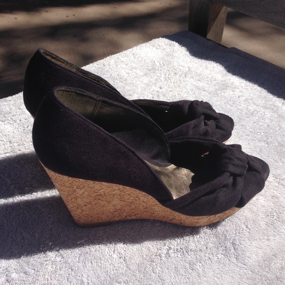 Cork wedge black suede heels size 5 - Picture 3 of 4