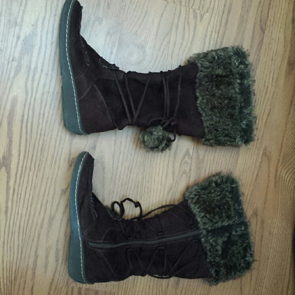 American Eagle Winter Boots