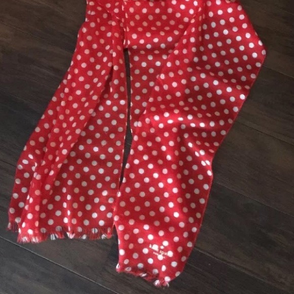 ✖️SOLD✖️Kate Spade Polka Dot Scarf