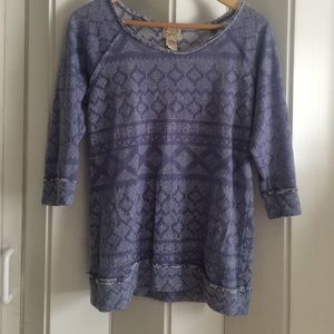 Half sleeve boat neck tribal shirt