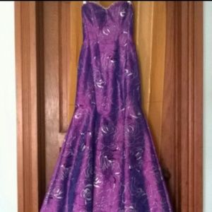 Elegant plum colored prom/evening gown