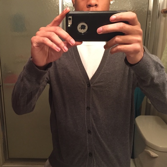 V neck cardigan - Picture 1 of 4