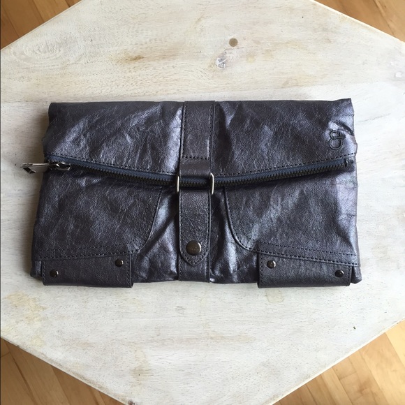 Matt & Nat Handbags - Matt & Nat Silver Clutch