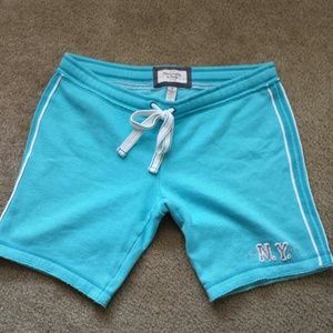 Abercrombie shorts with navy heather tshirt bundle