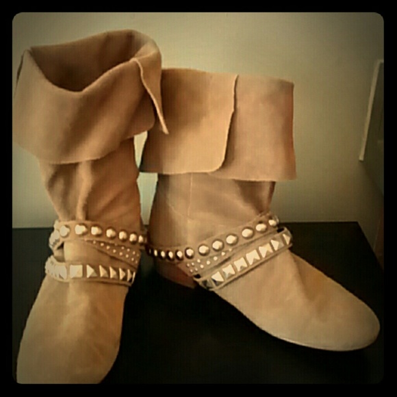 Victor Alfaro Boots - Camel colored boots