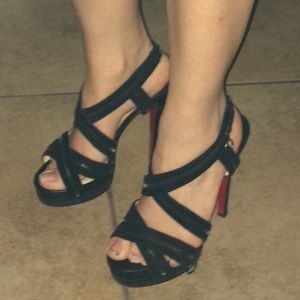 Additional pics of the Loubs