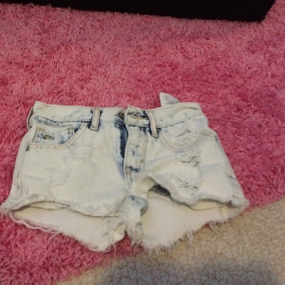 High wasted shorts