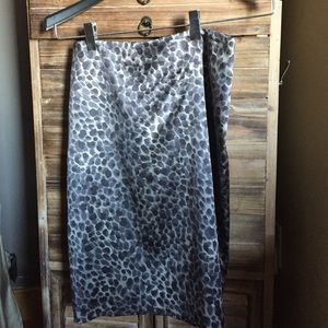 ⭐️Not Available⭐️ Ann Taylor animal print skirt