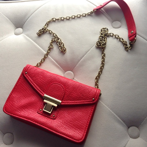 Merona Handbags - Red cross body purse