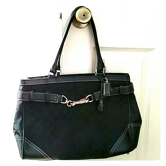 Coach shoulder bag