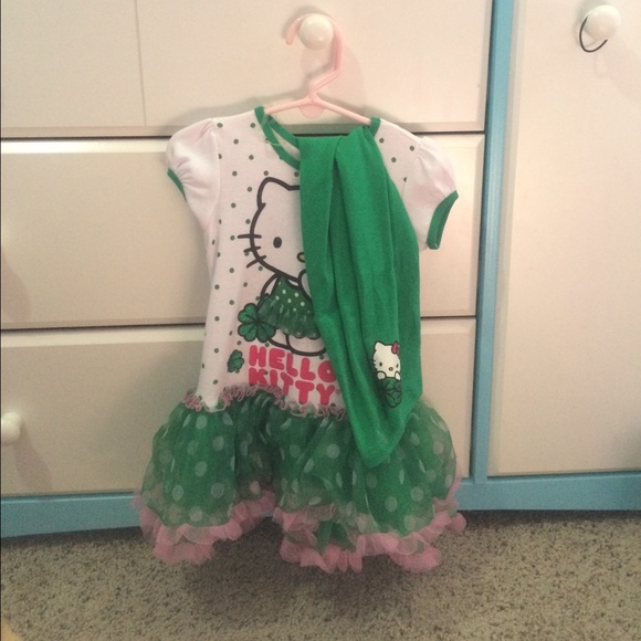 3T St. Patricks day hello kitty outfit
