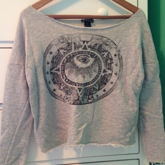 Cropped "Illuminati" Top