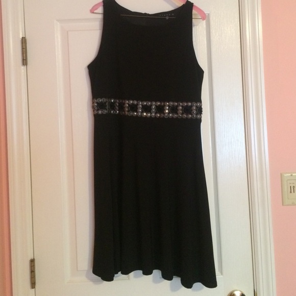 Short black formal dress