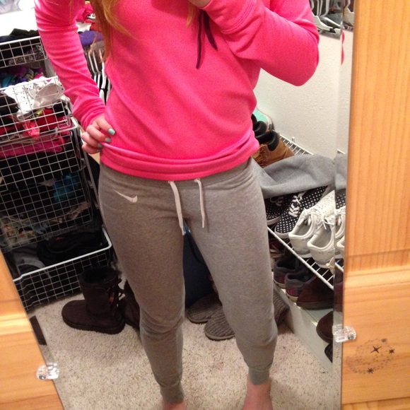 💢SOLD on MERCARI💢Grey Nike Joggers - Picture 2 of 3