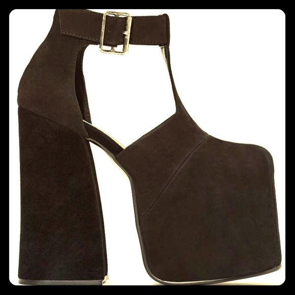 UNIF Dame leather platforms