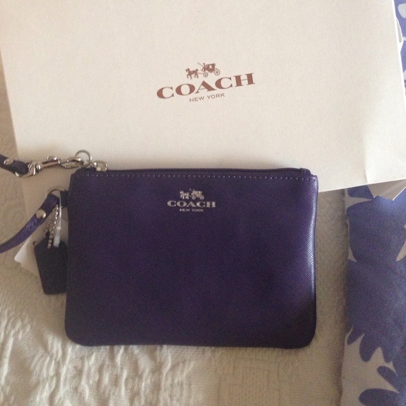 Coach violet wristlet BN in box