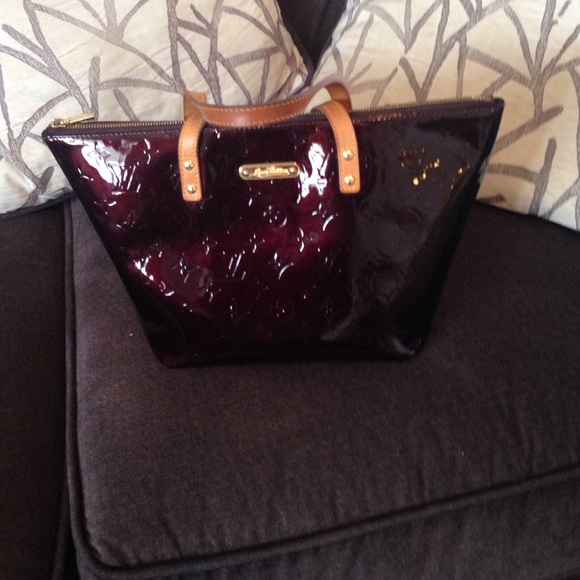 Louis Vuitton Bellevue PM armante - Picture 4 of 11