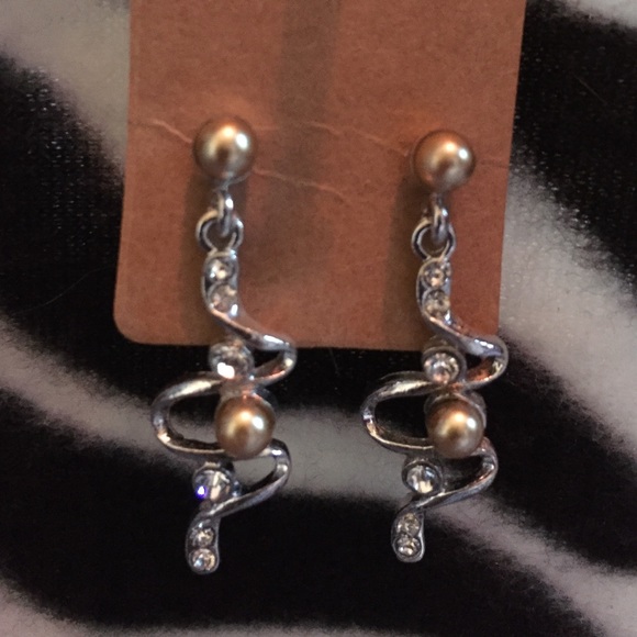 Cute earrings